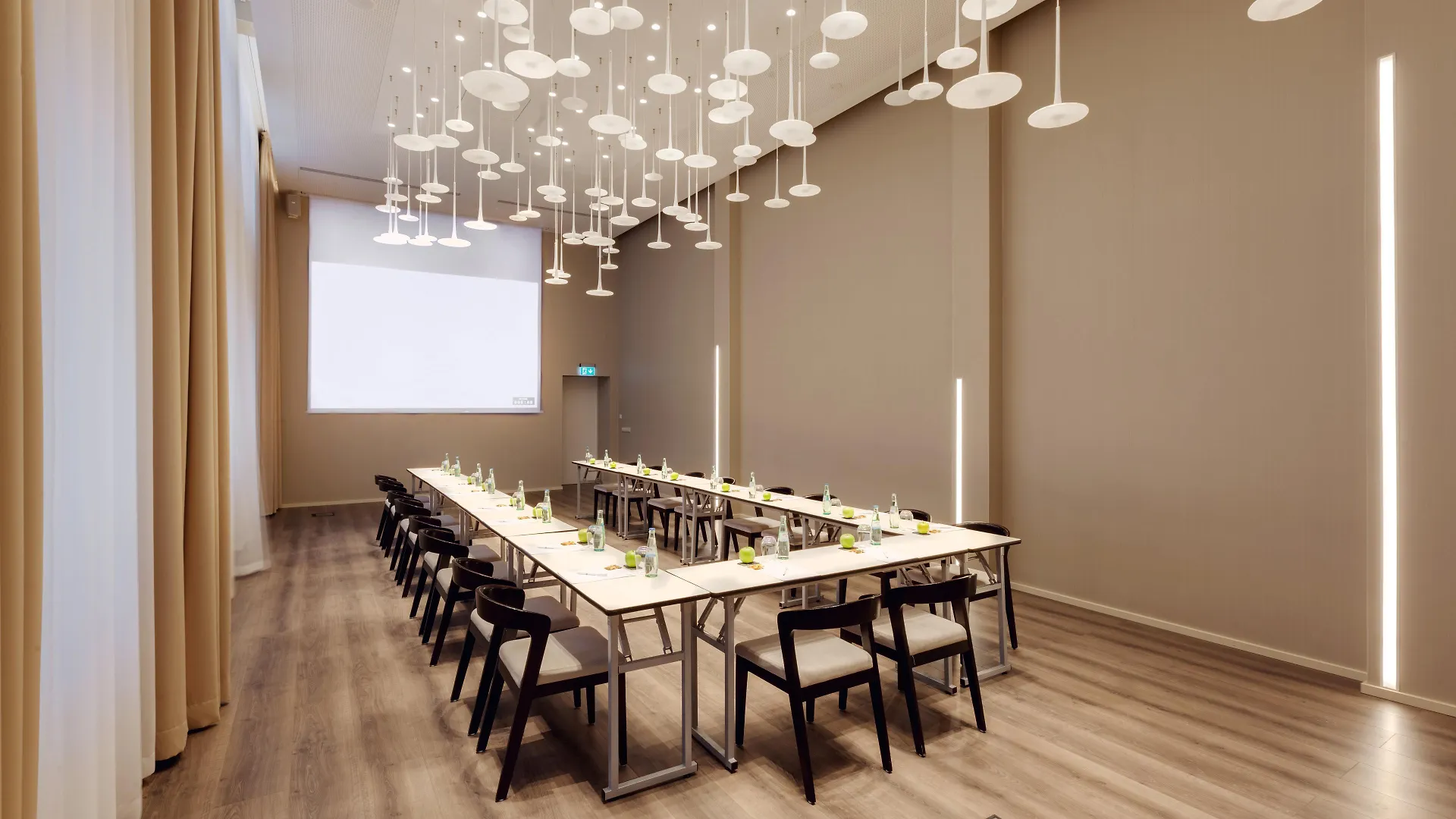 Holiday Inn Dresden - Am Zwinger By Ihg Germany