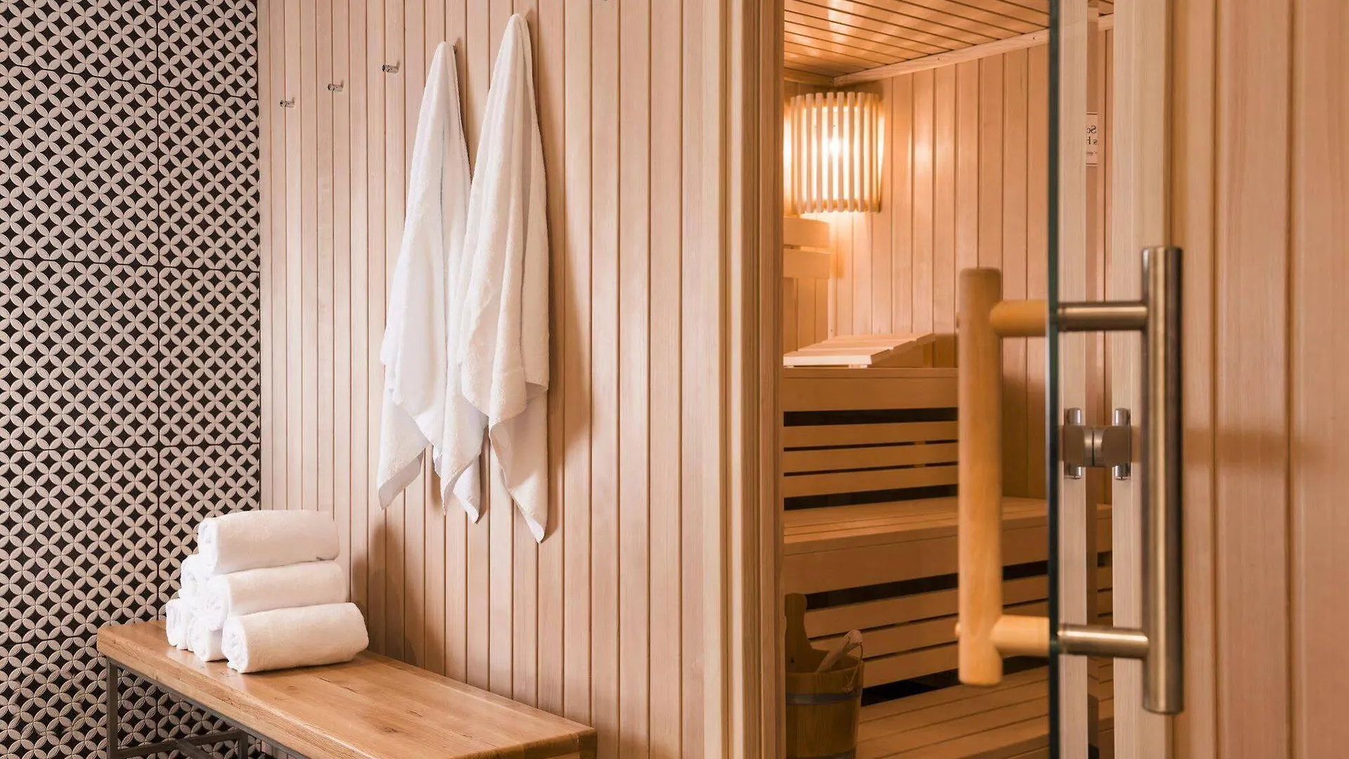 Hotel Holiday Inn Dresden - Am Zwinger By Ihg